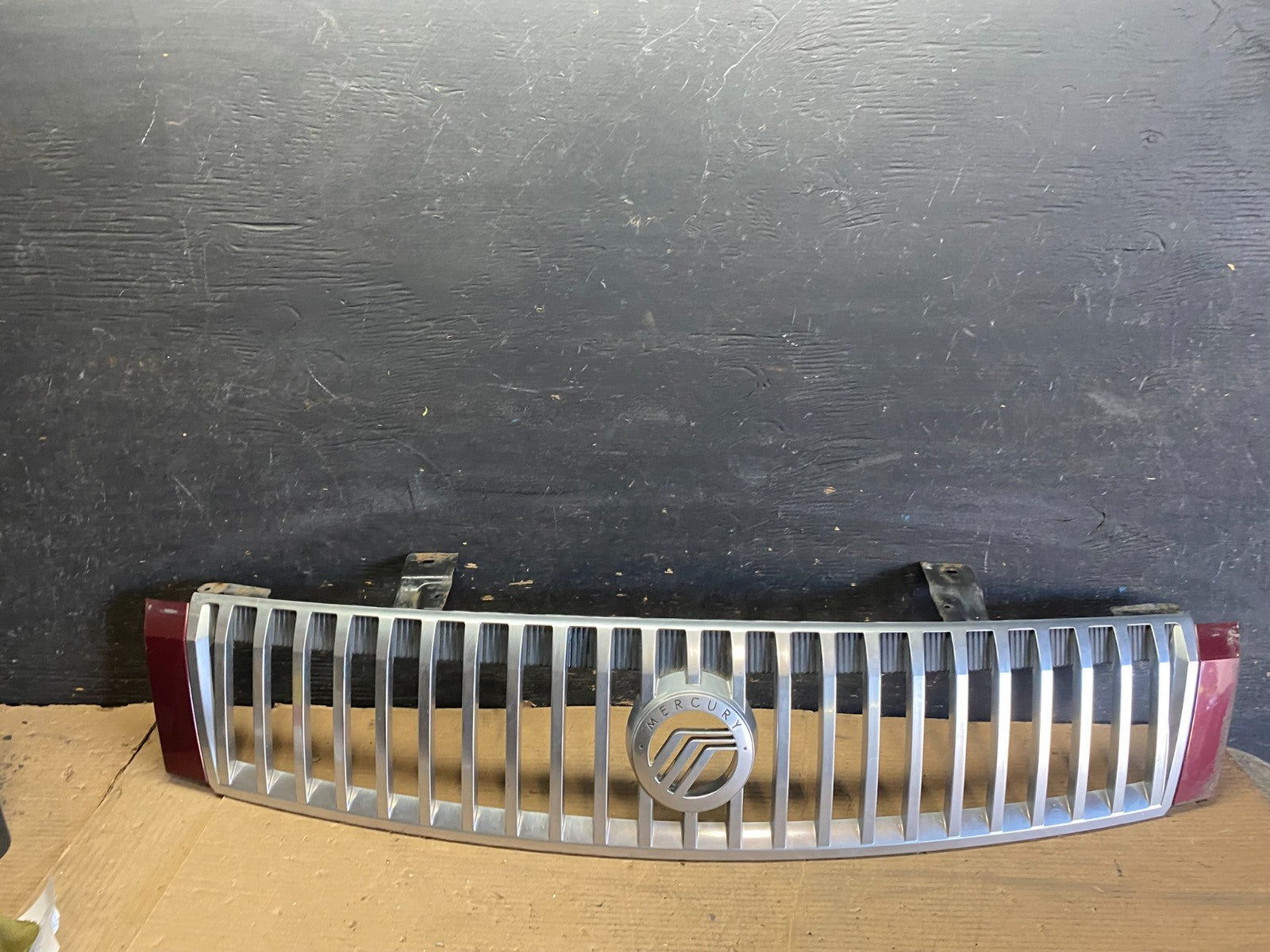2005 2006 2007 Mercury Montego Front Upper Grill Grille r2263 DG0
