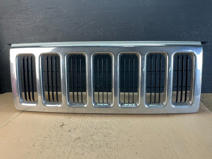 2006 to 2010 Jeep Commander Front Upper Grill Grille ad8262 DG0
