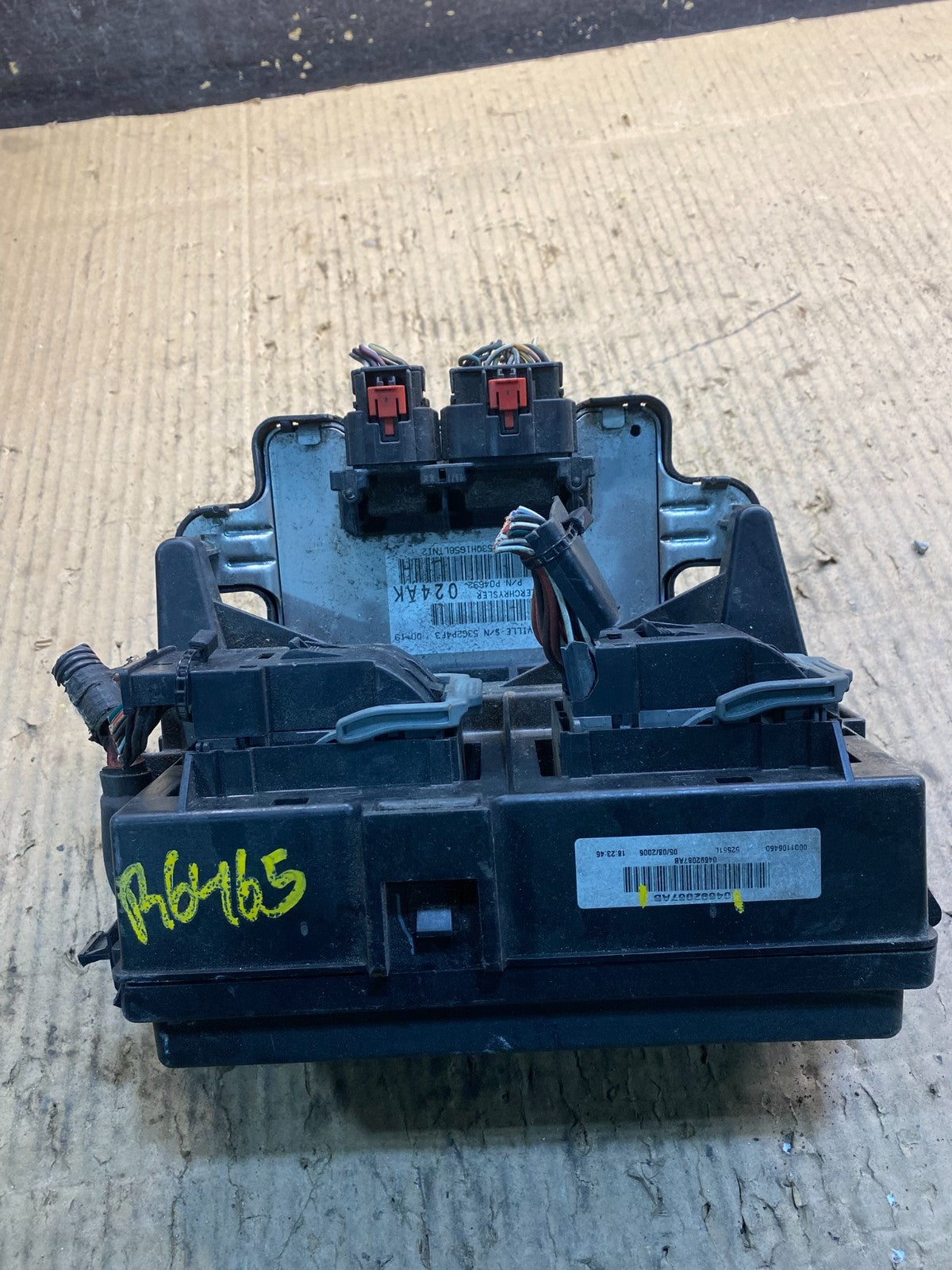 2006 Jeep Grand Cherokee Fuse Box Multi-Function Relay Module y1490 DG3