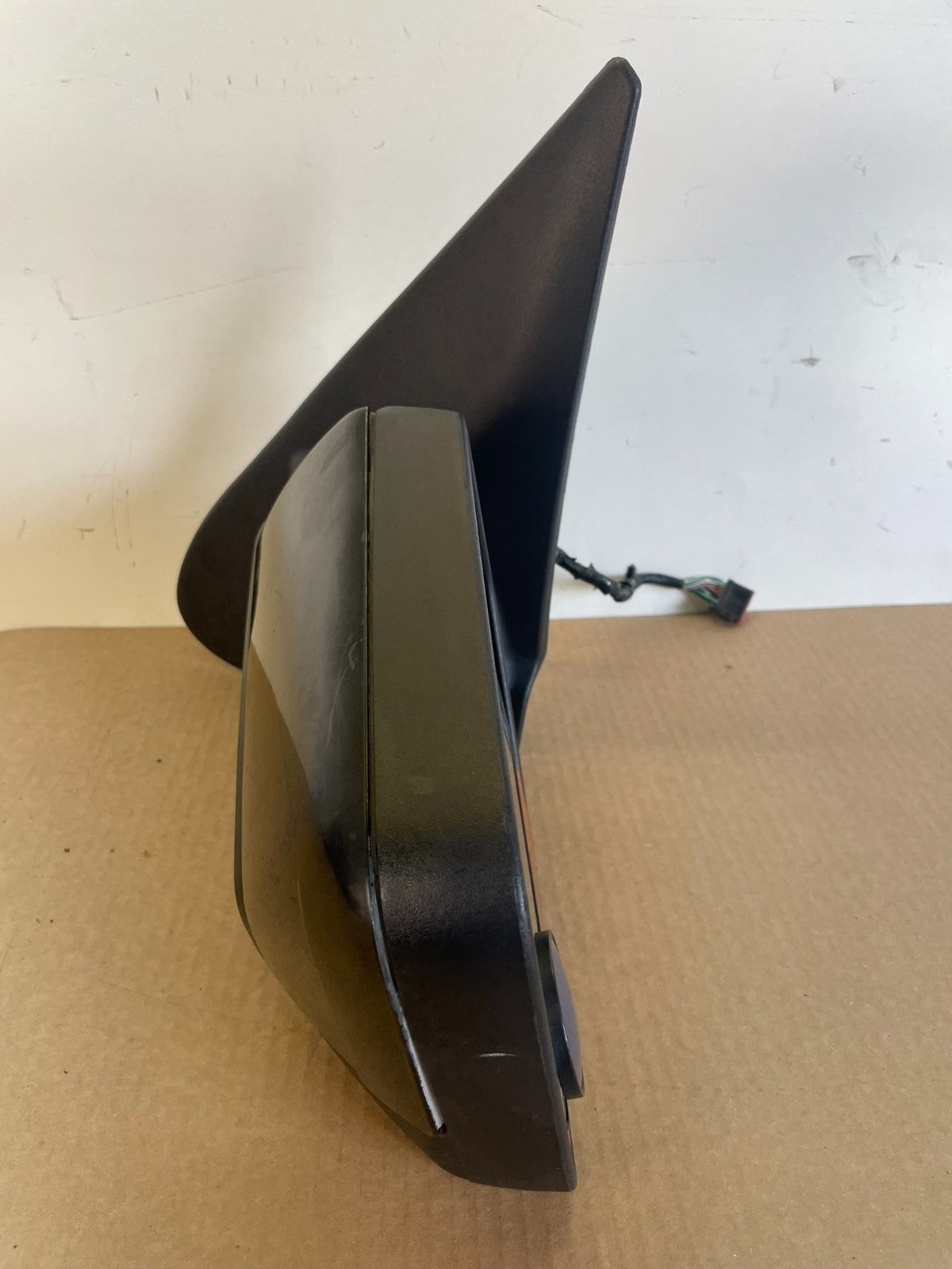 2007-2011 Ford Expedition Left Driver View Door Mirror AG2679 MS9