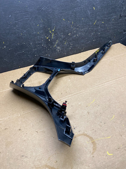 2013 - 2016 Ford Escape Center Dash Radio Gear Shifter Panel Bezel Trim w6576 DG3