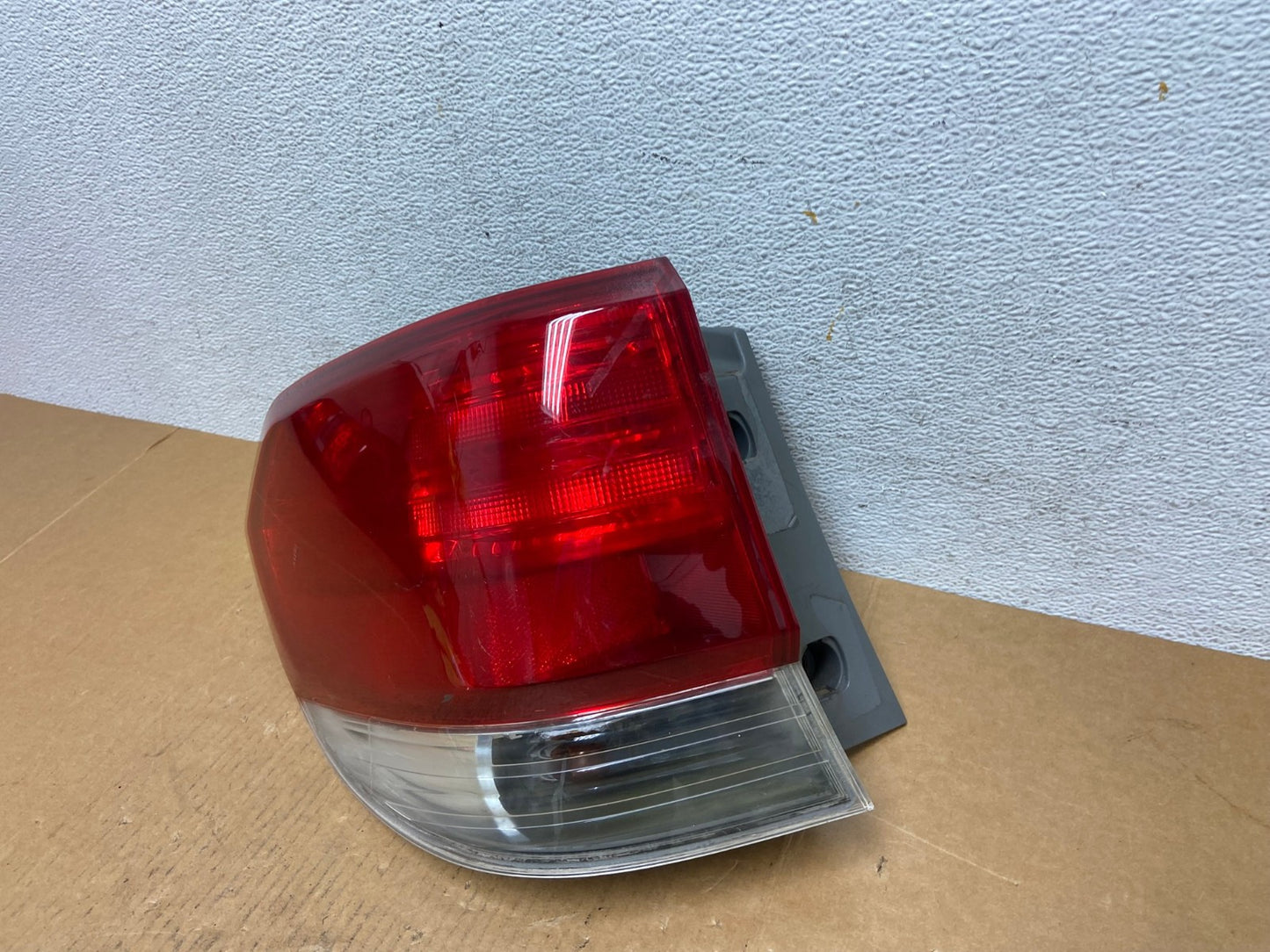2008 2009 2010 Honda Odyssey Left Driver LH Side Tail Light AD9149 LK1