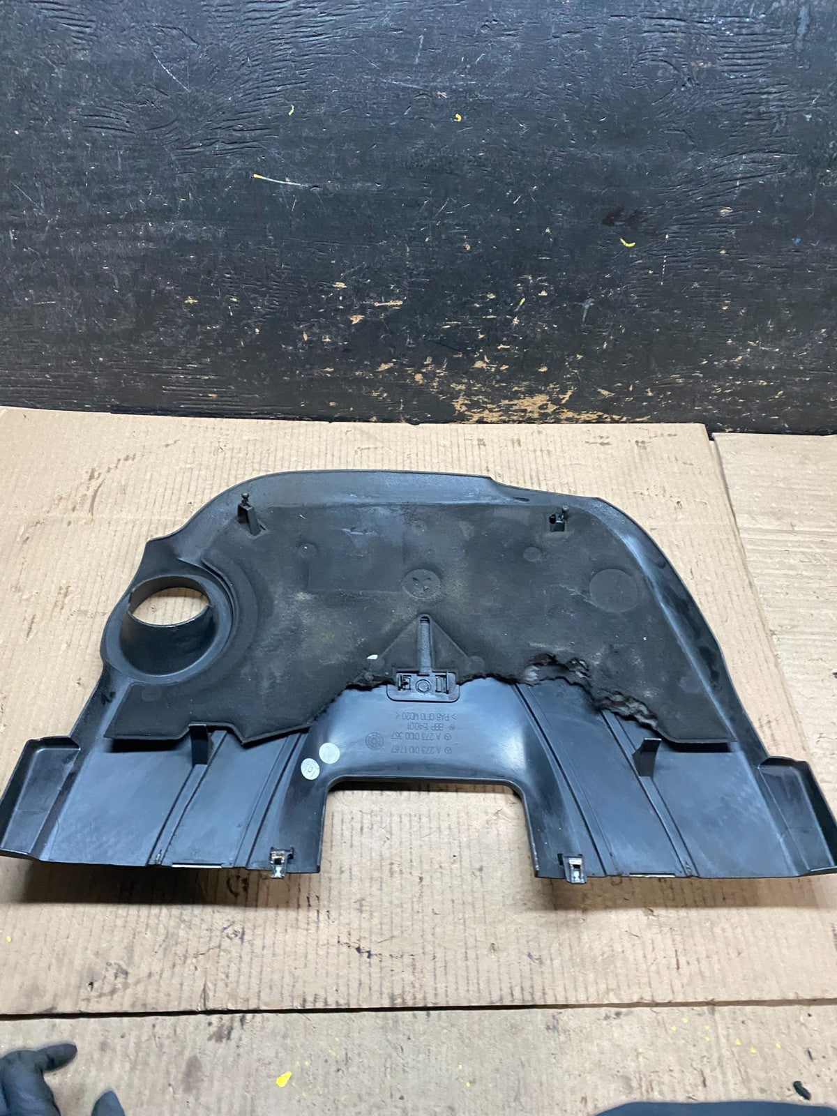 2007 to 2009 Mercedes-Benz E350 Engine Air Intake Cover Cleaner Box OEM W5621 DG4