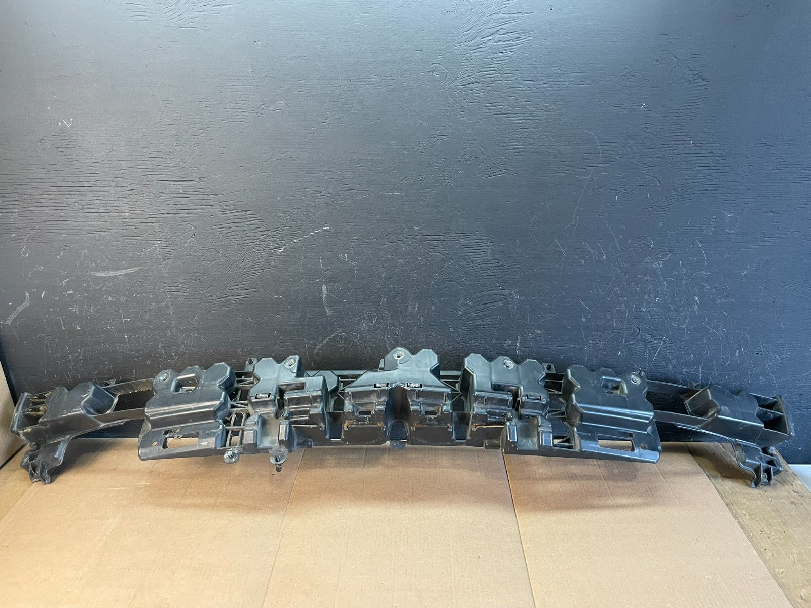 2013 to 2017 Cadillac XTS Rear Bumper Energy Absorber Oem AC2105 DG0