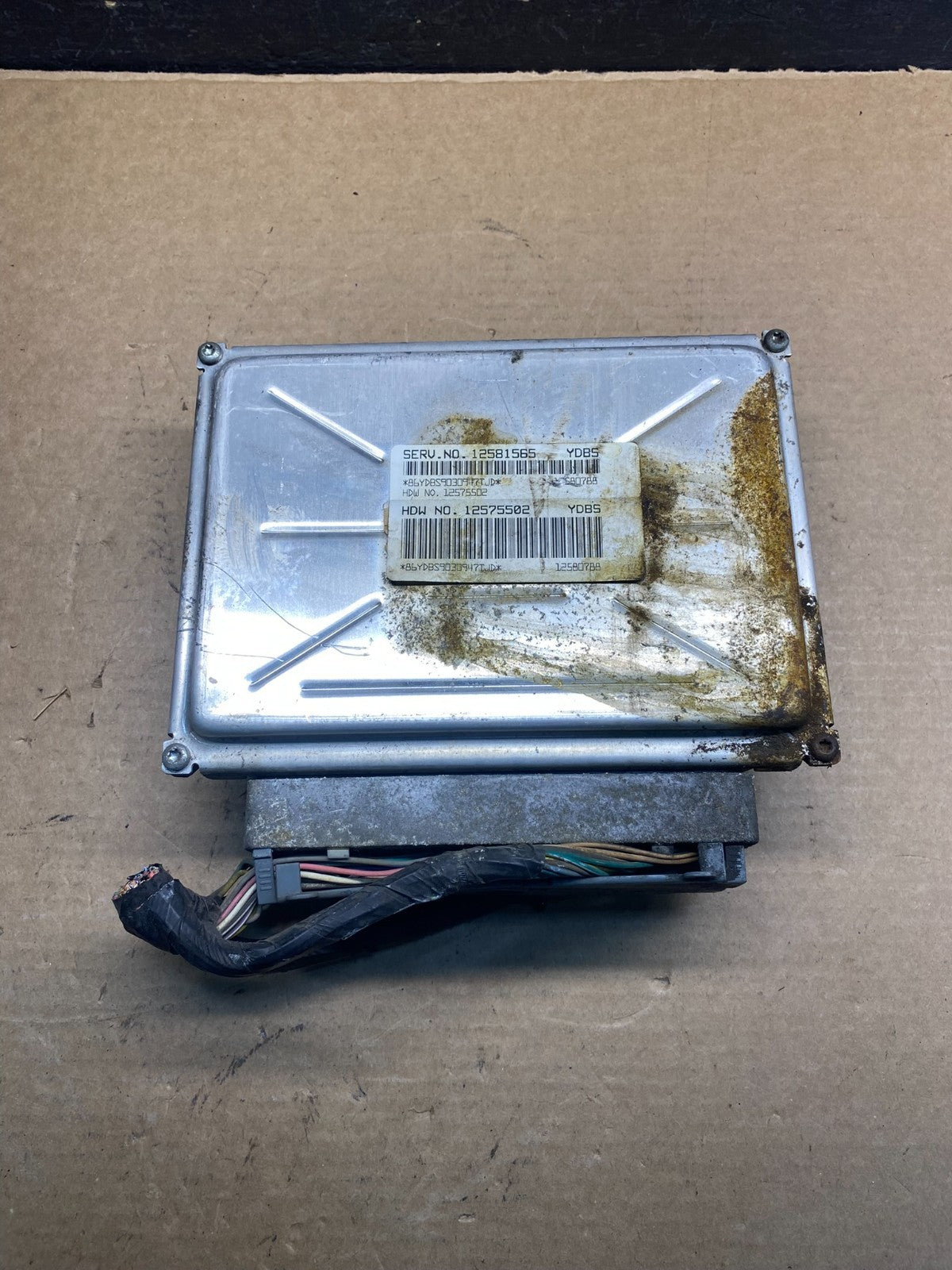 2003-2006 Chevrolet Express Savanna Engine Computer ECM ECU 12581565 AD9942 DW0