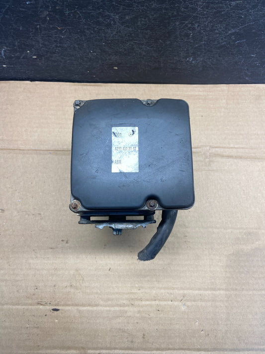 2007 to 2011 Mercedes E350 ABS Anti Lock Brake Pump ae2487 DG0