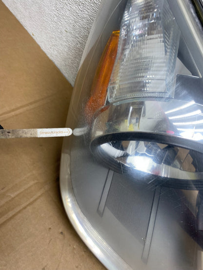 2005 2006 2007 Honda Odyssey Left+Right Set Halogen Headlights V5964 DW7