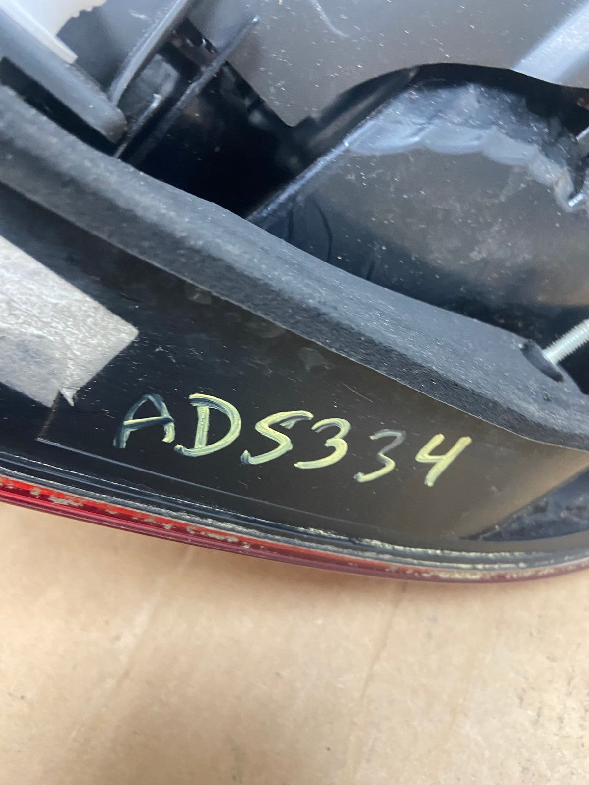 2008 2009 2010 BMW 5 525i 530i Left Driver Lh Tail Side Light AD5334 LK8