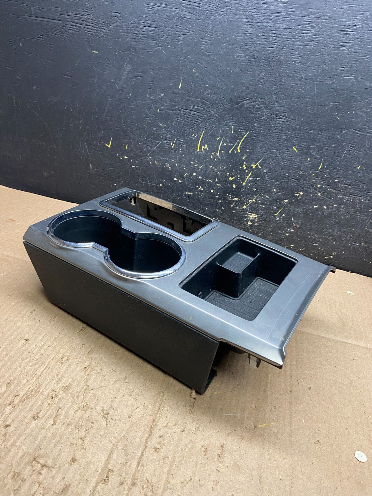 2009-2013 Ford F150 F-150 Center Dash Shifter Floor Cup Holder Bezel ab1738  DG2
