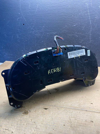 2003 to 2006 Chevrolet Silverado Speedometer Instrument Cluster ae6181 DG3