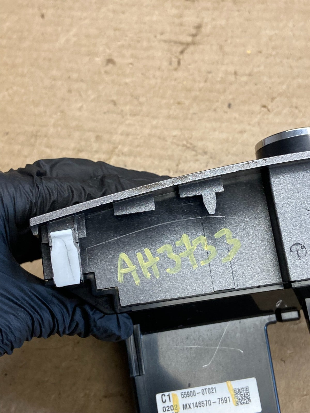 2009 - 2012 Toyota Venza A/C Heater Climate Control Unit Switch AH3733 DG6