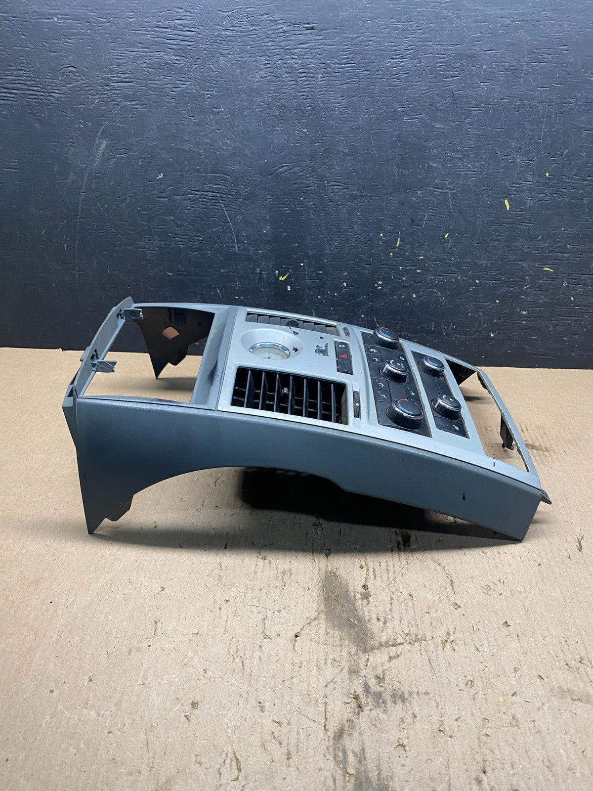 2008-2010 Dodge Grand Caravan Radio Bezel Climate Control Heat Heater Q9183 DG4