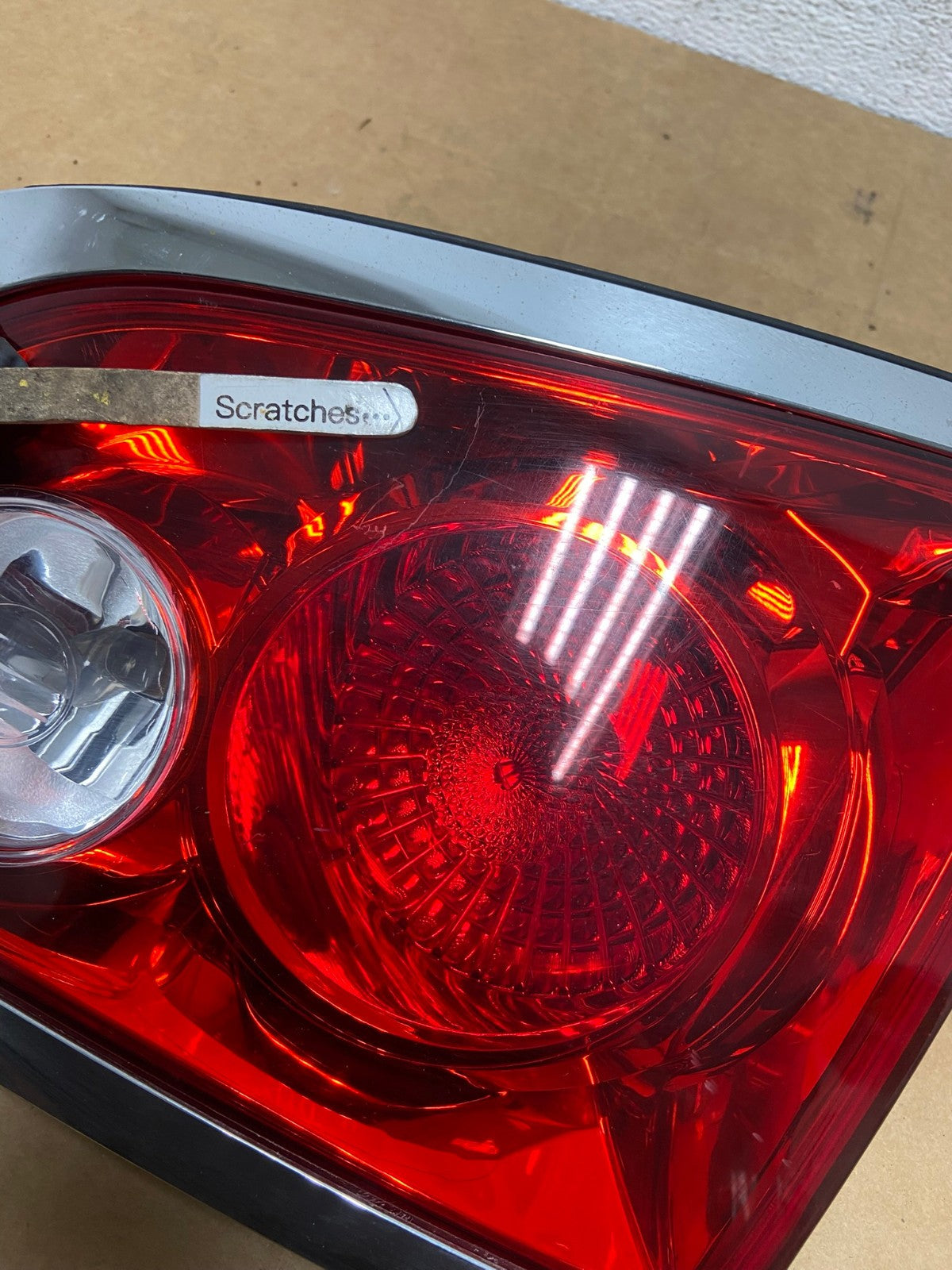 2008-2012 Buick Enclave Right Passenger Rh Inner Tail Light AD4437 LK3