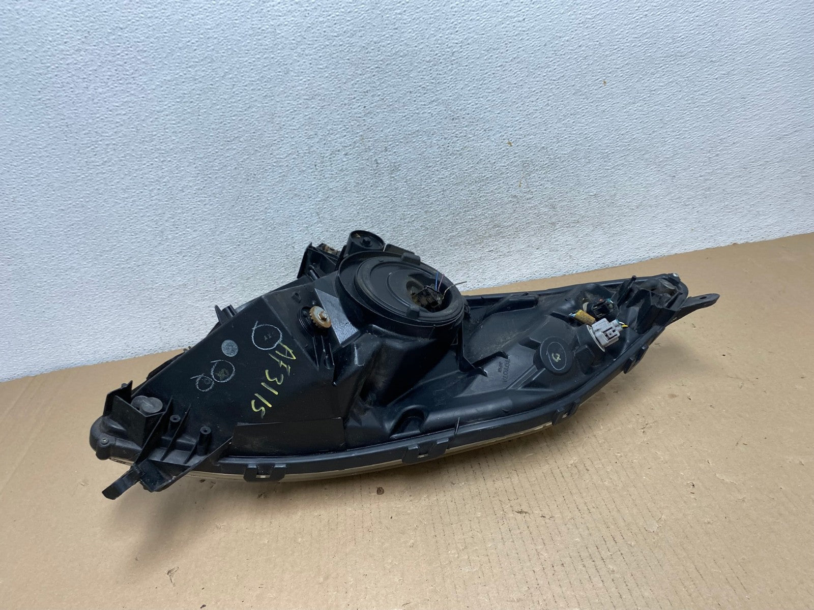 2006-2009 Toyota Prius Left Driver LH Side Headlight Halogen AF3115 LK6