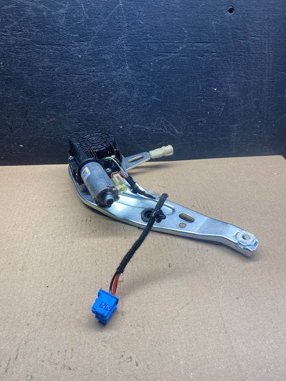 2014-2020 Mercedes S550 S600 Trunk Lid Motor Actuator Rear Lift AH3437 DG2