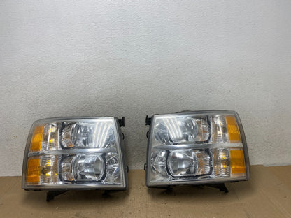 2007 to 2014 Chevrolet Silverado Left+Right Side Headlights AJ2323 DW0
