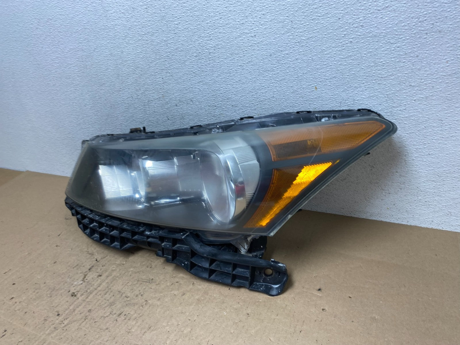 2008 to 2012 Honda Accord Sedan Headlight Left Driver Lh Side AE6550 DW1
