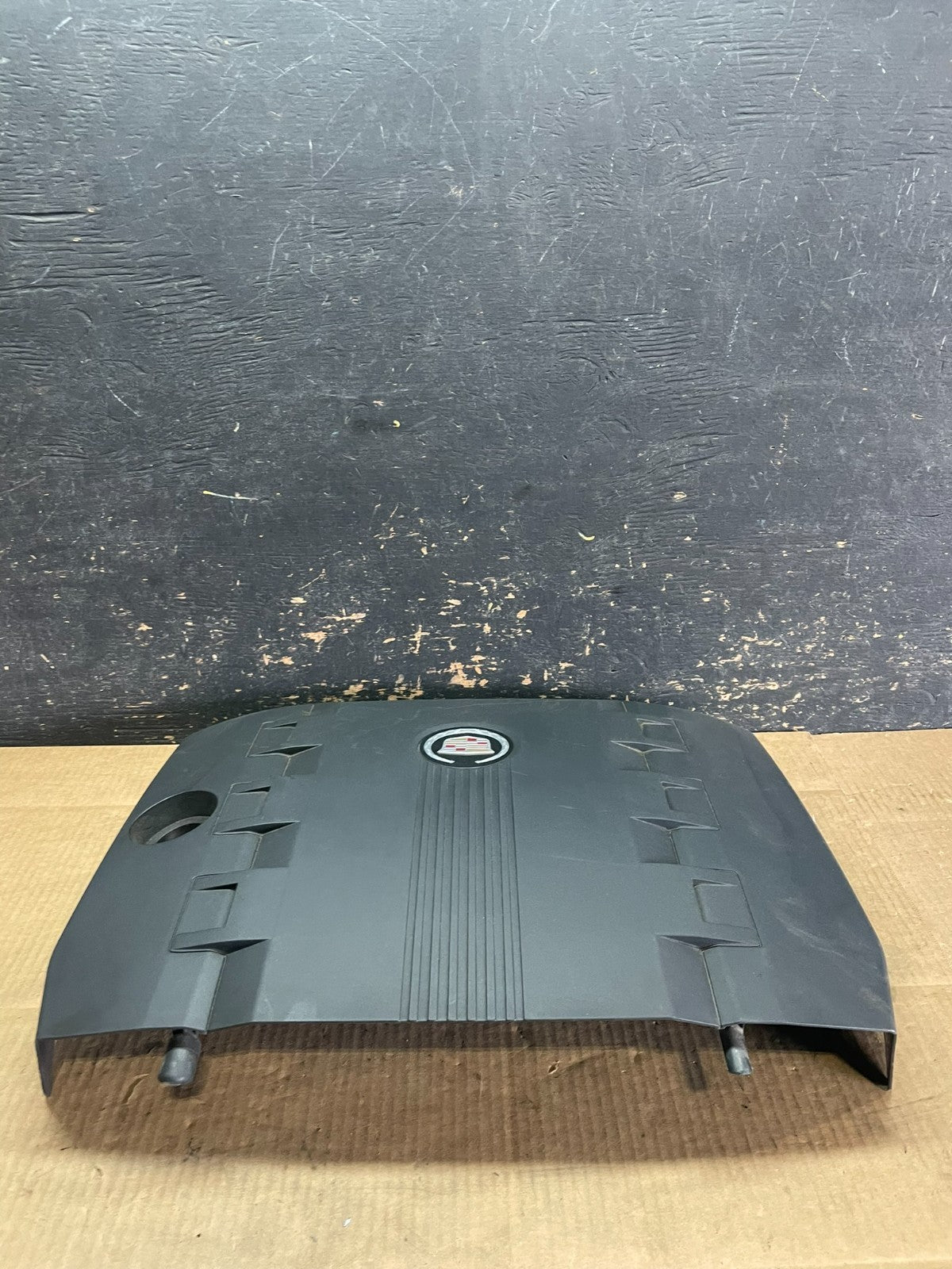 2008 to 2013 Cadillac CTS 3.6L Plastic Engine Cover Shield OEM AA9218 DG4