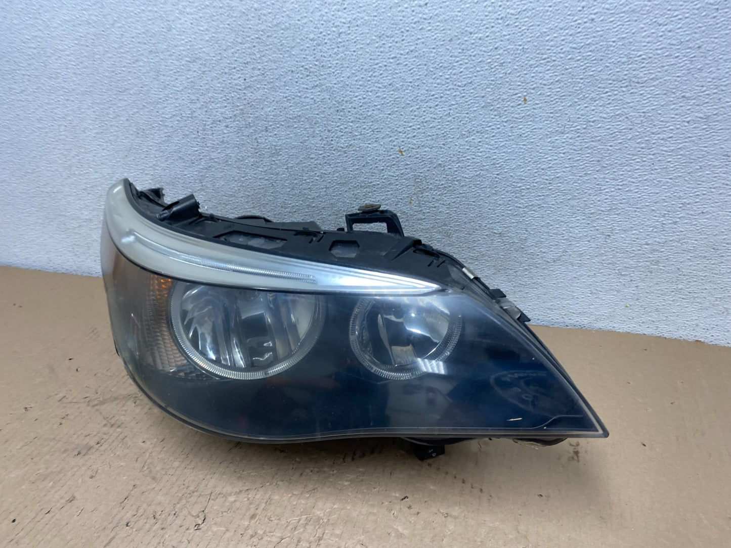 Halogen 2004 -2007 BMW 535i 5 Series Right Passenger Side Headlight AF3229 DW1