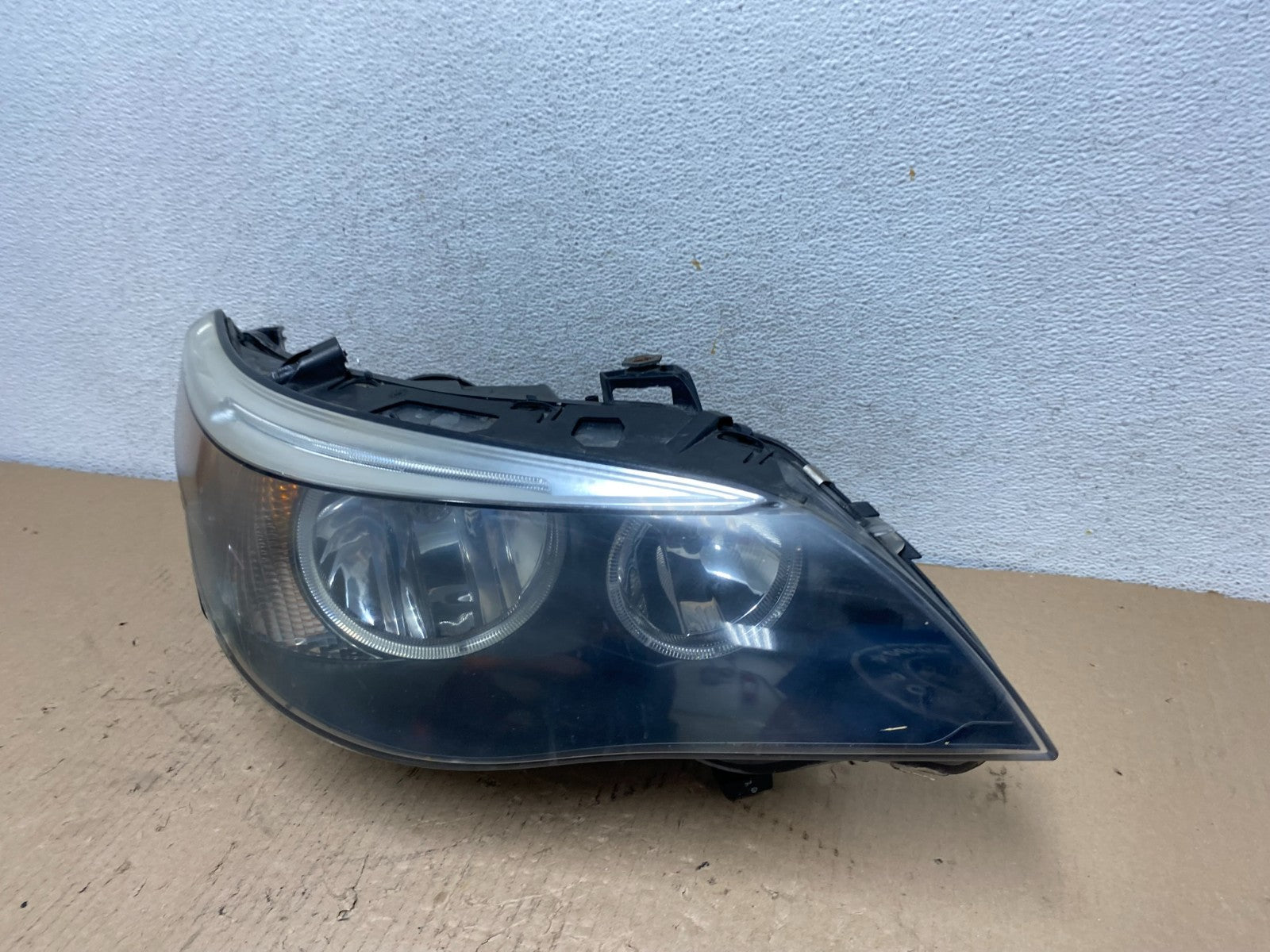Halogen 2004 -2007 BMW 535i 5 Series Right Passenger Side Headlight AF3229 DW1