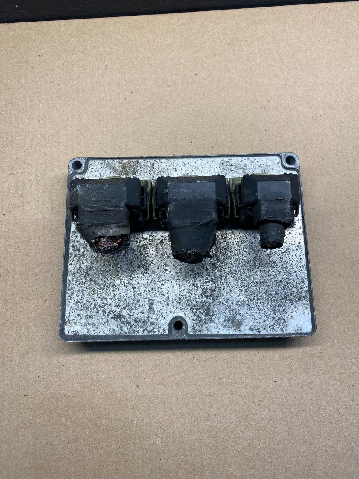 2004 Ford Expedition 5.4L Engine Control Computer Module ECM ECU ae6272 DG0