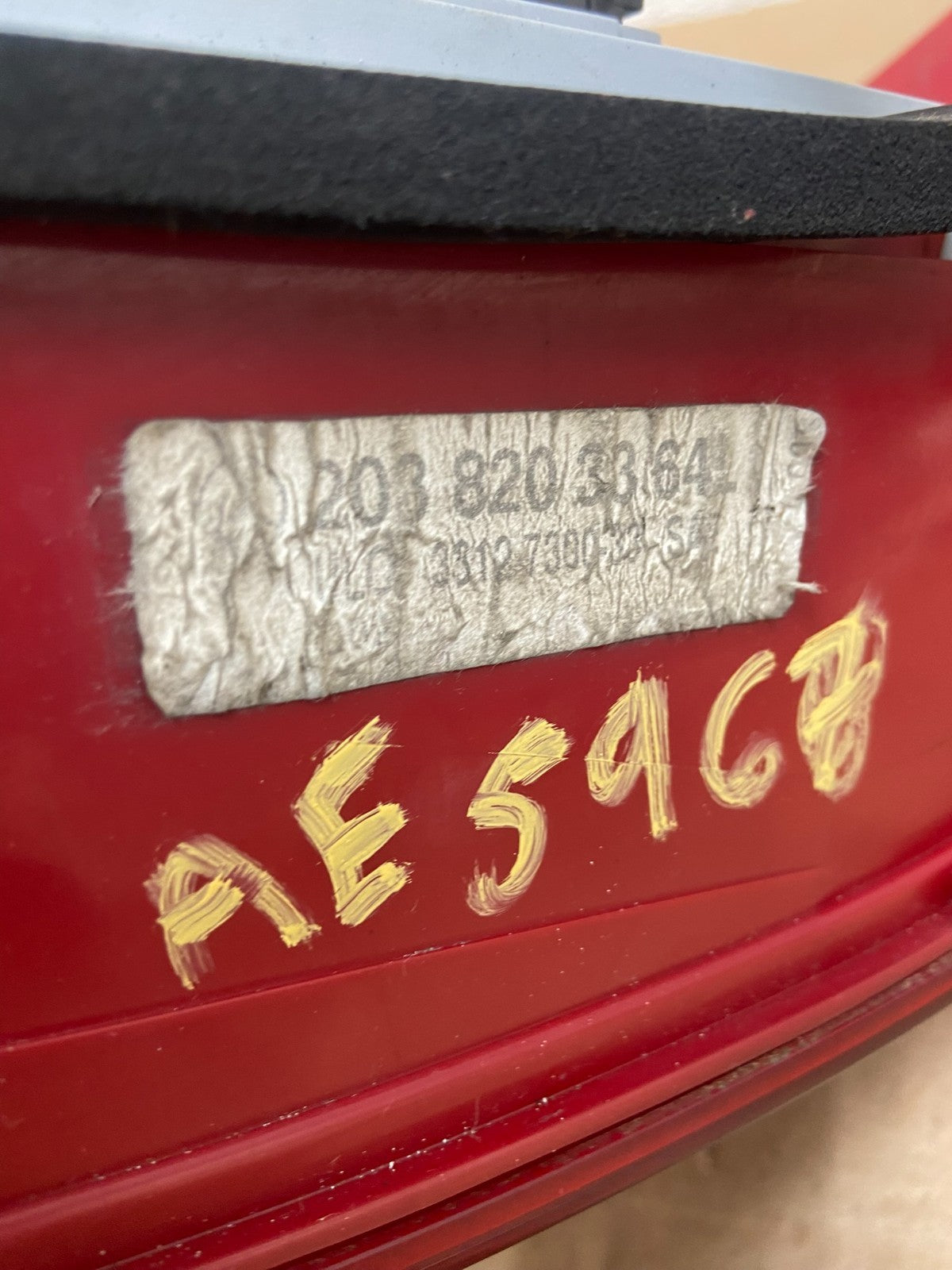 2005-2007 Mercedes-Benz C230 C240 W203 C-Class Left Driver Tail Light AE5967 DW6