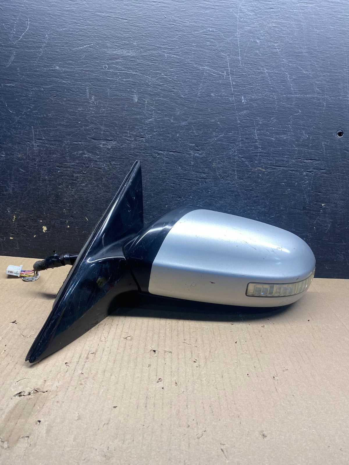 2009 to 2014 Nissan Maxima Left Driver Side View Door Trn Sig Mirror AJ0470 DW0
