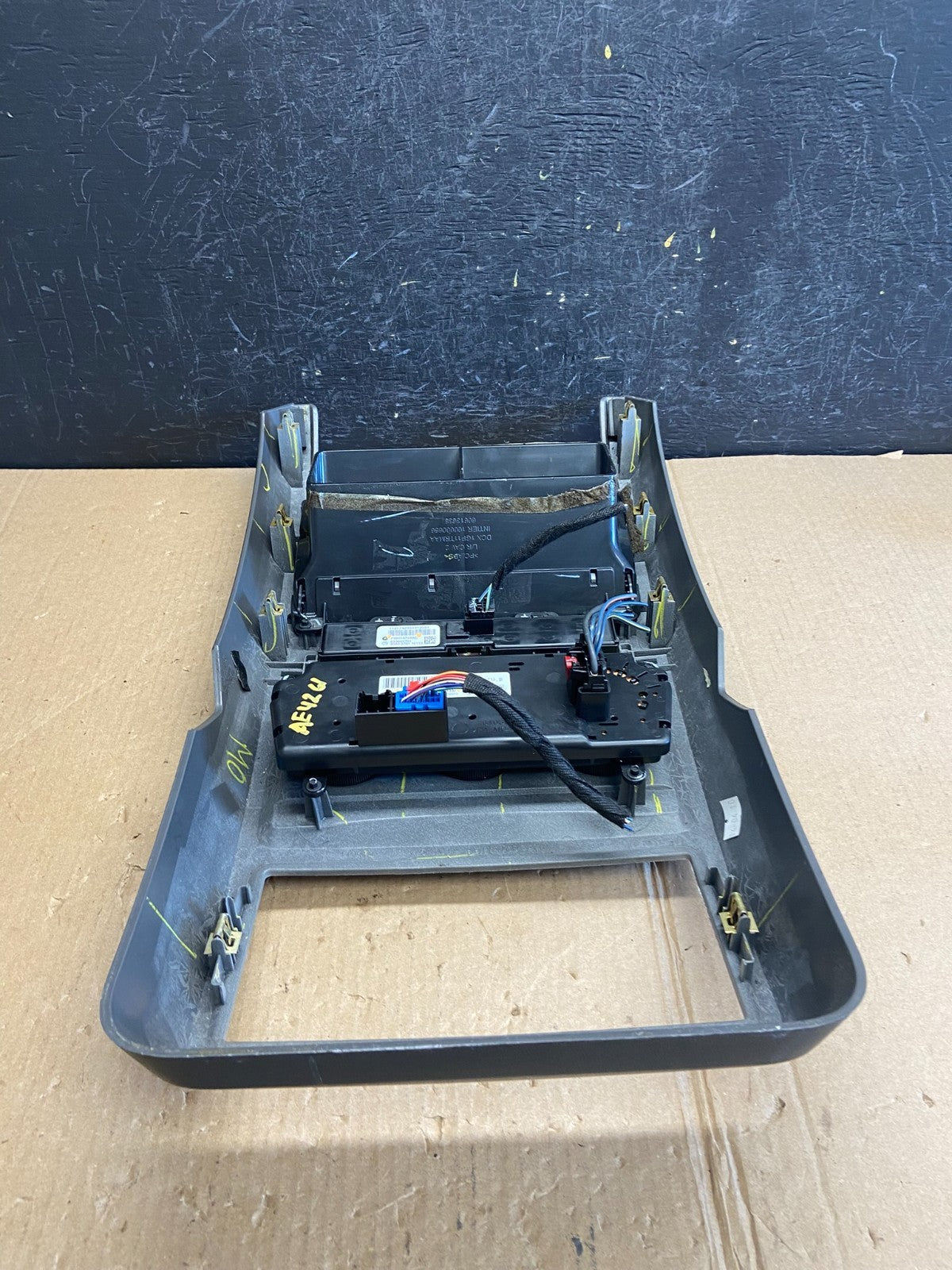 2009 2010 Dodge Journey Center Dash A/C AC Climate Control Bezel Trim AE4261 DG4