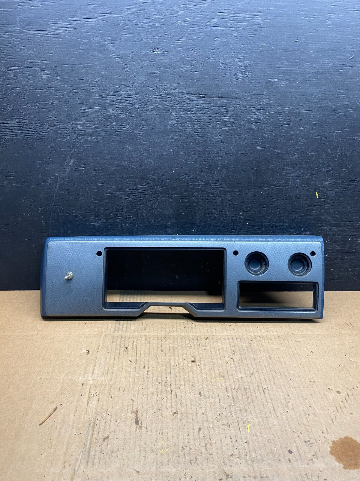 1993 1994 1995 Chevrolet Van G20 Cluster Gauge Speedometer Bezel N5149 DG0
