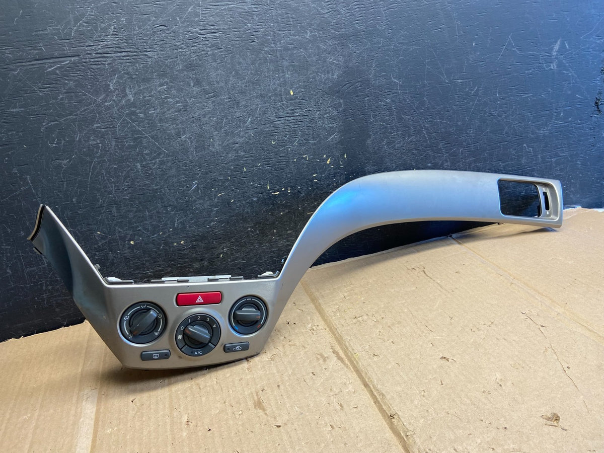 2008-2010 Subaru Impreza Dash Air Vent Climate Control Panel Bezel Trim AI27550