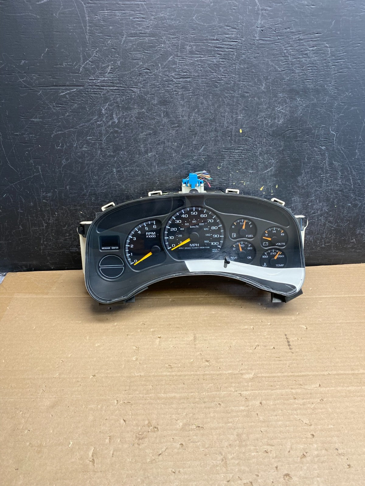 2002 GMC Yukon Speedometer Cluster Gauge AG5258 DG0