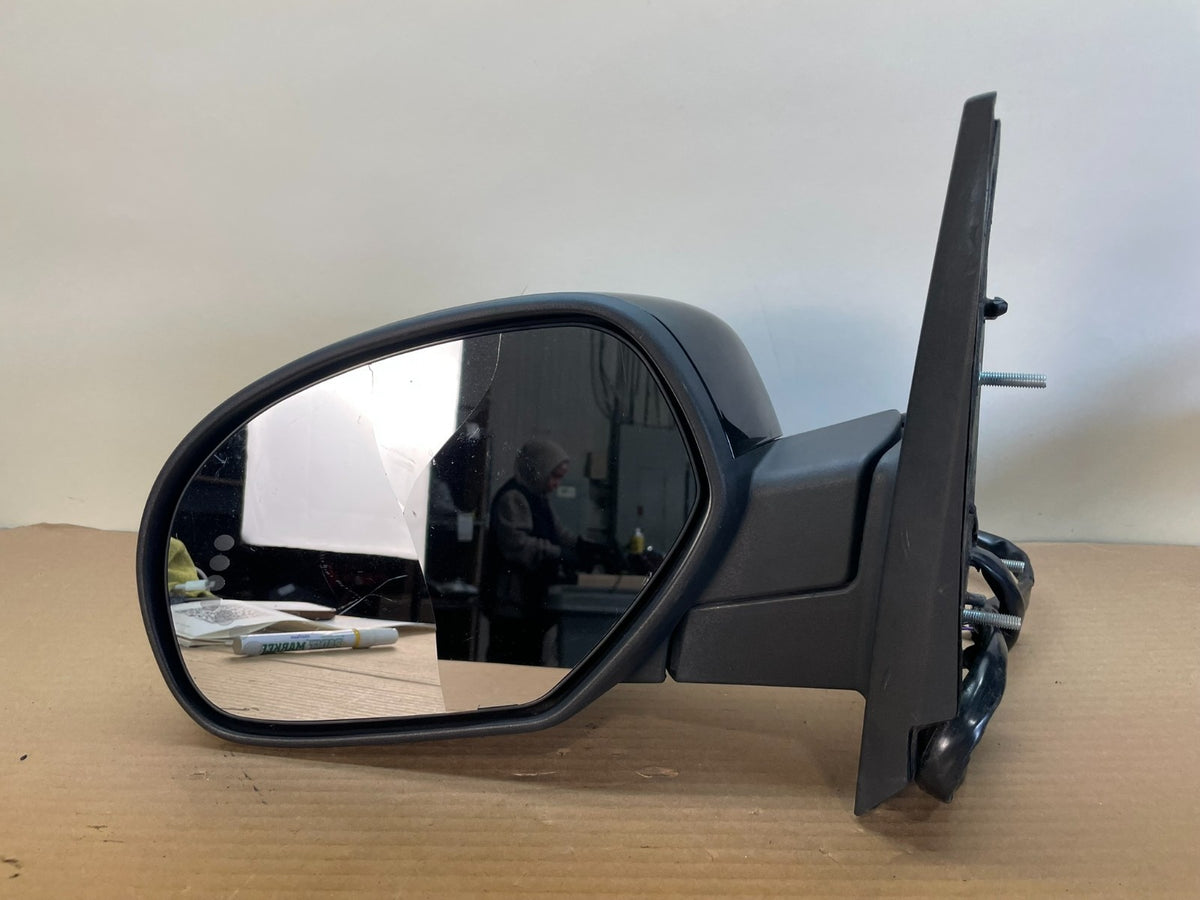 2010-2013 Chevrolet Tahoe Silverado Suburban Left Door Mirror AH8656 DG10