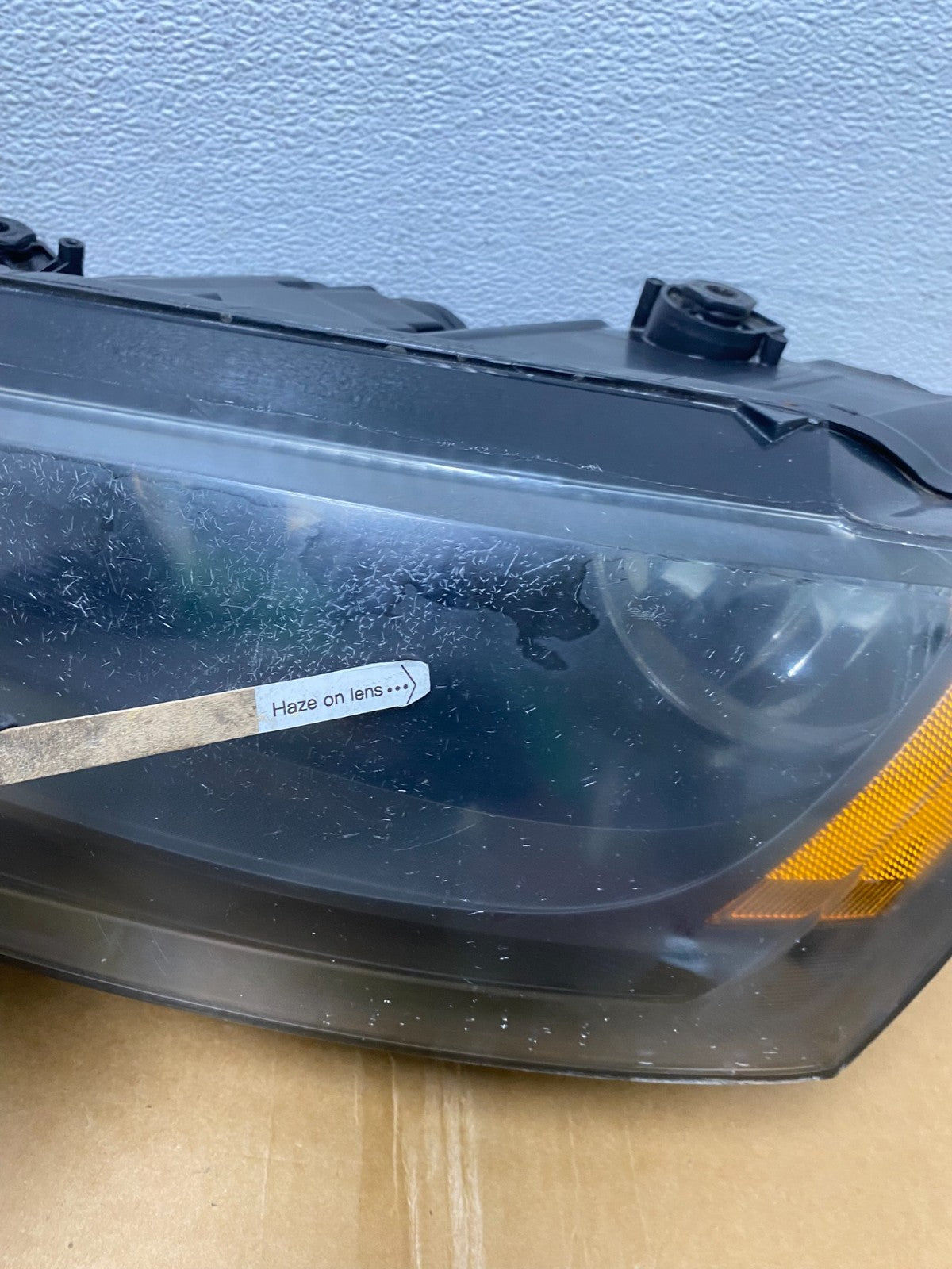 2011 to 2014 Volkswagen Jetta Left+Right Headlights Halogen AD8938 DW8
