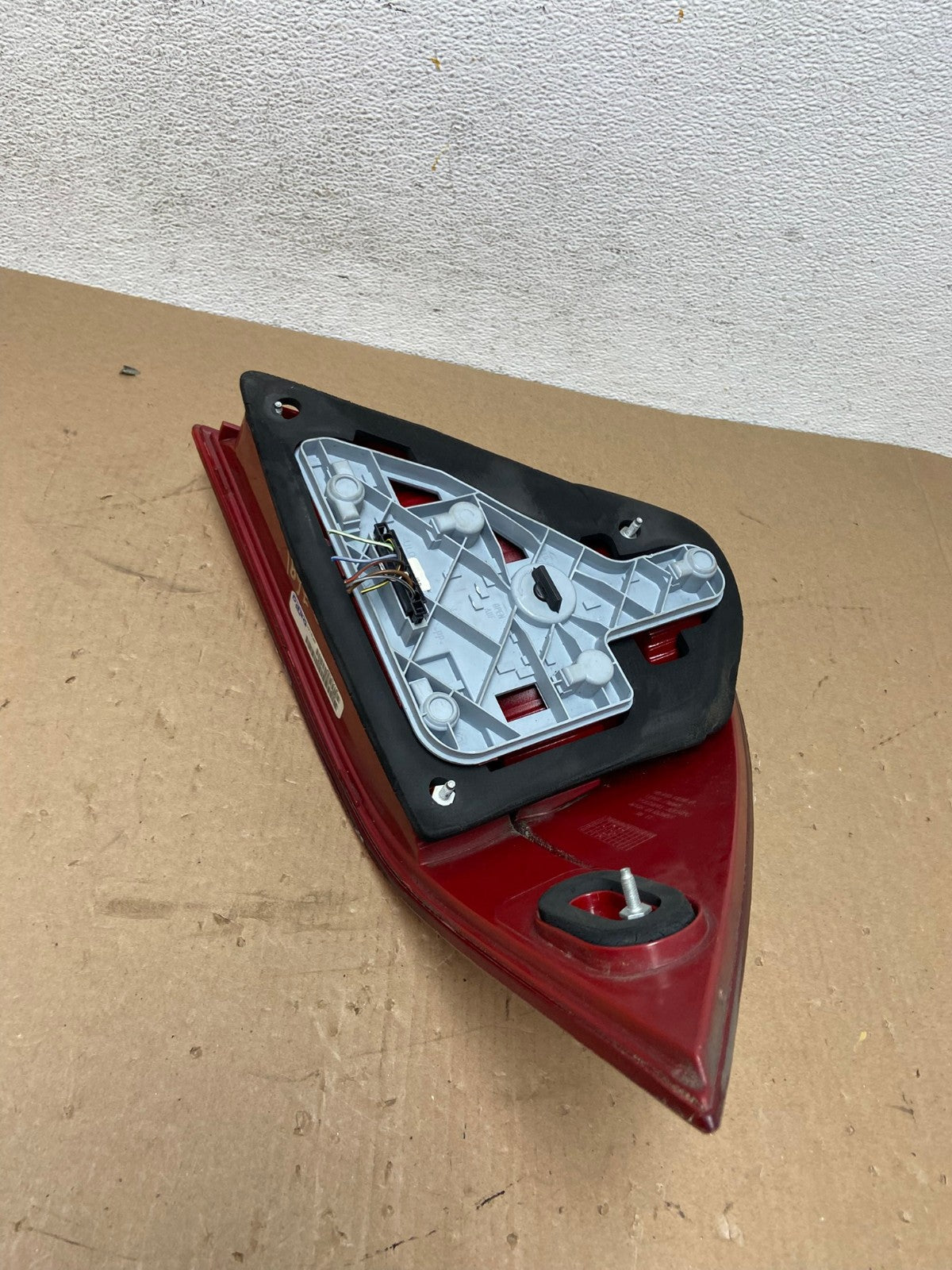 2005-2007 Mercedes-Benz C230 C240 W203 C-Class Left Driver Tail Light AD76915
