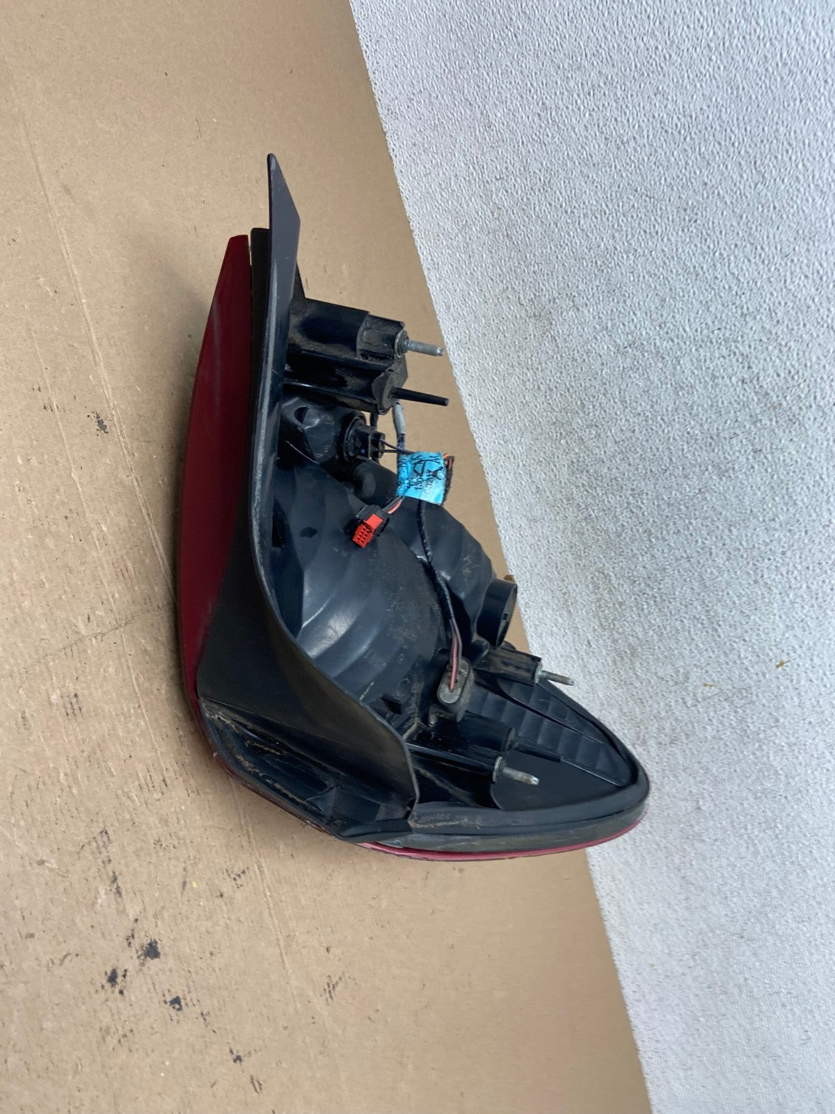 2000 to 2003 Ford Taurus Right Passenger Rh Side Tail Light AF4736 LK7