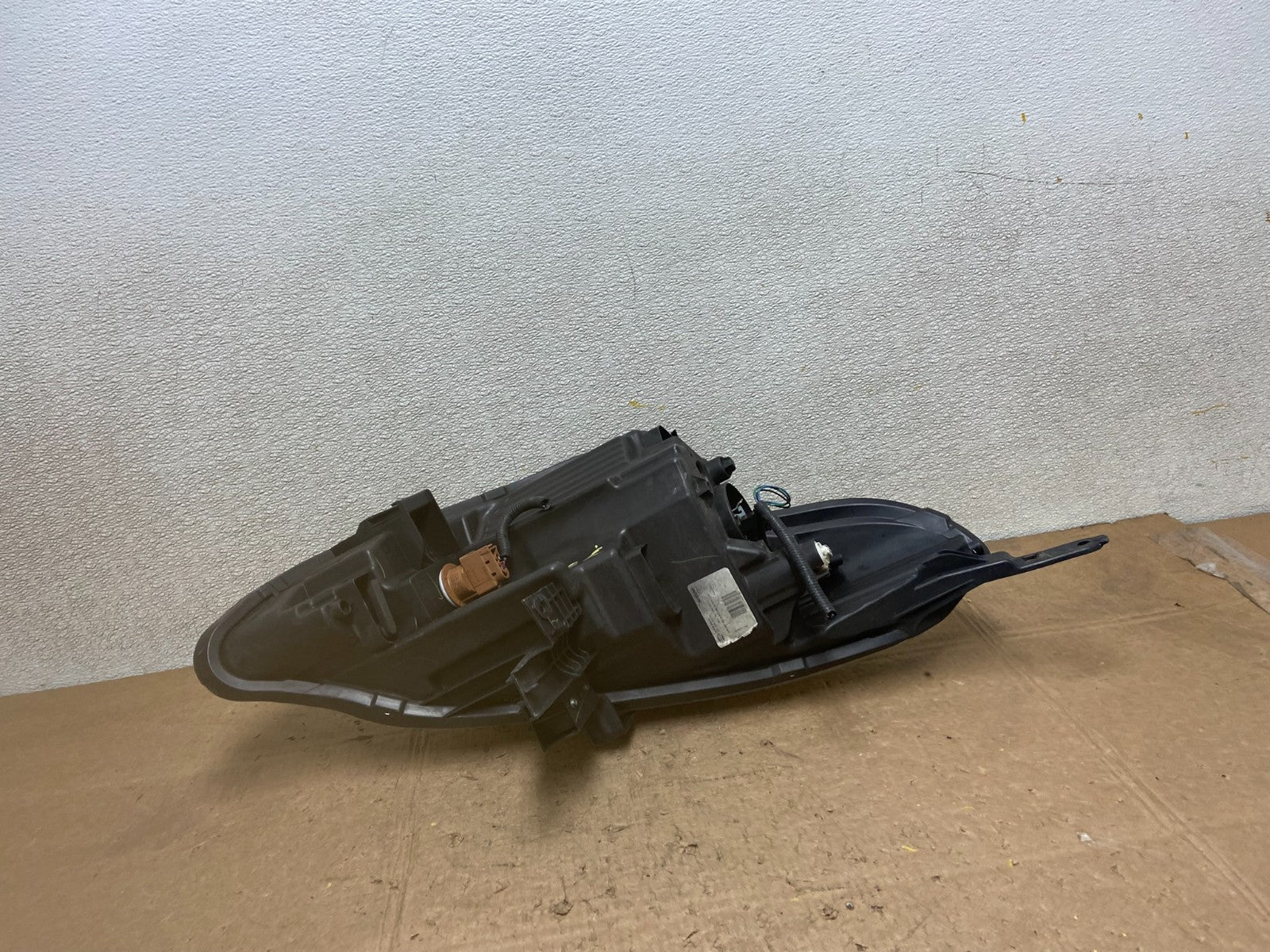 2015 to 2019 Nissan Versa Headlight Left Driver Lh Side Oem Y8166 DW5