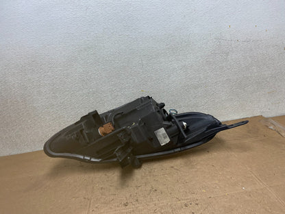 2015 to 2019 Nissan Versa Headlight Left Driver Lh Side Oem Y8166 DW5