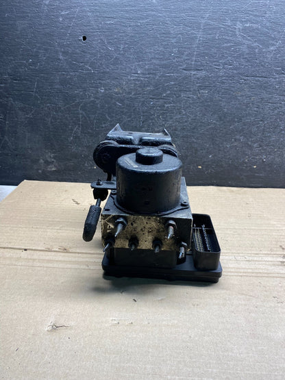 2002 to 2005 Mercedes ML-Class ML320 ABS Control Module A1635450316 AH9615 DG4