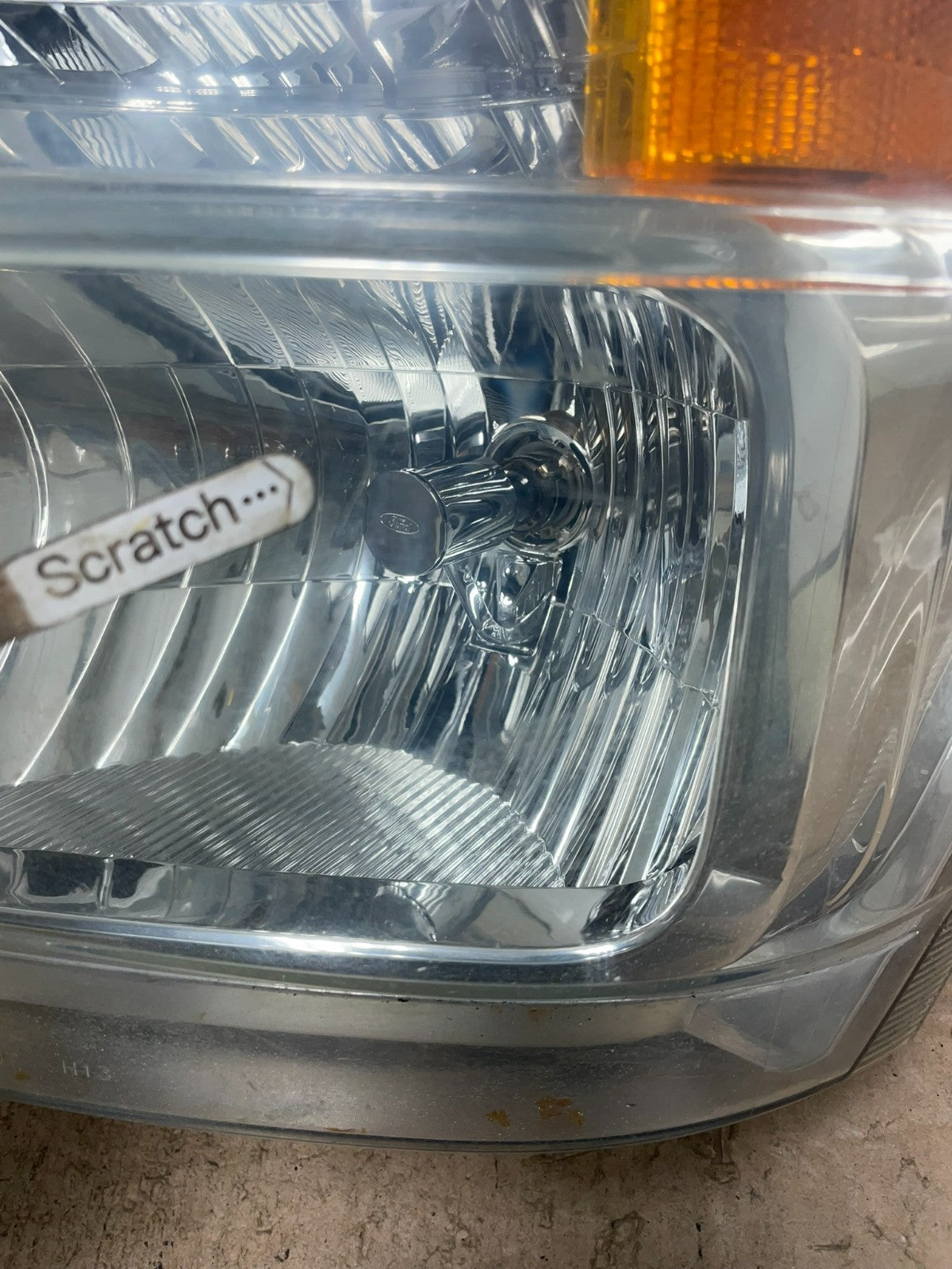 2008-2014 Ford Econoline E150 E250 E350 Left Driver LH Headlight OEM Q3833 DW3