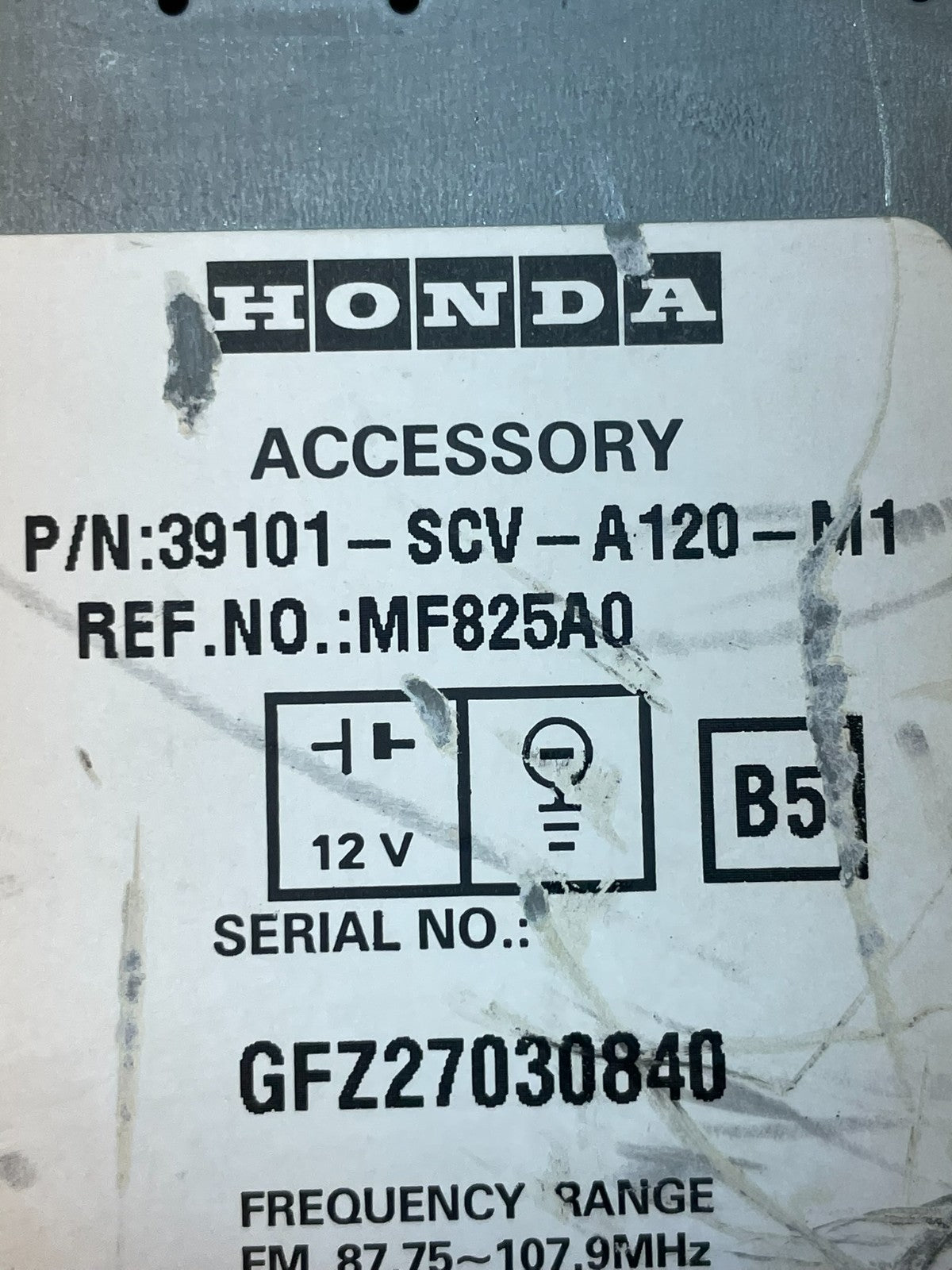 2003-2006 Honda Element Radio AM FM Stereo Cd Player AD5963 DG8