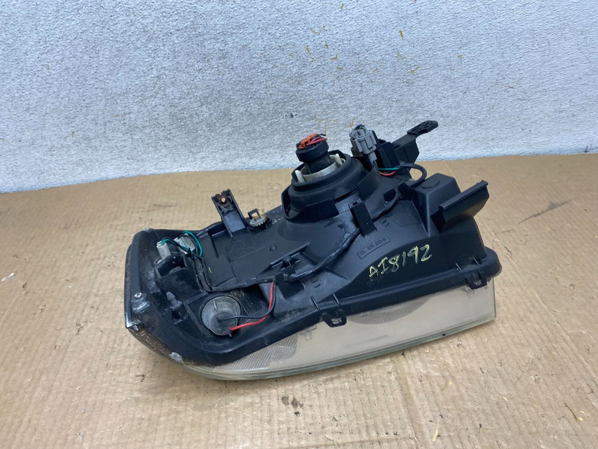 2001 to 2004 Nissan Frontier Left Driver LH Halogen Headlight AI8192 DW7