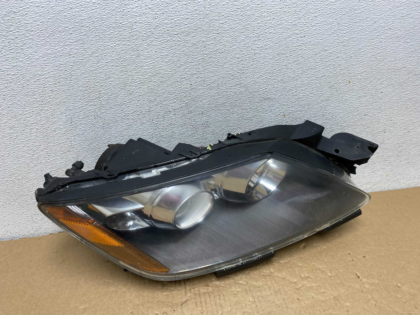 Halogen 2007 to 2009 Mazda CX-7 Right Passenger RH Side Headlight AF7441 DW0