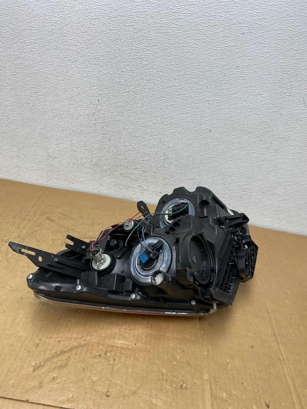 2008 to 2013 Nissan Rogue Left Driver LH Halogen Headlight DEPO AC8610 DW6