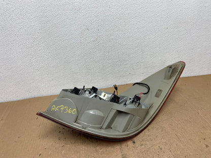 2006-2010 Mercedes W251 R-CLASS Right Passenger RH Side Tail Light AC7360 DW4