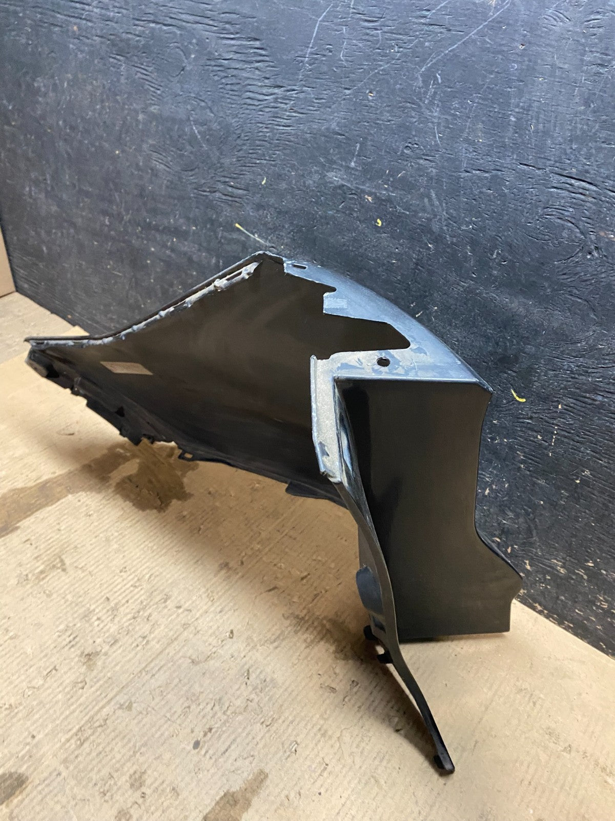 2013 to 2016 Ford Escape Rear Right Passenger RH Side Bumper Cover Oem X3192 DG8