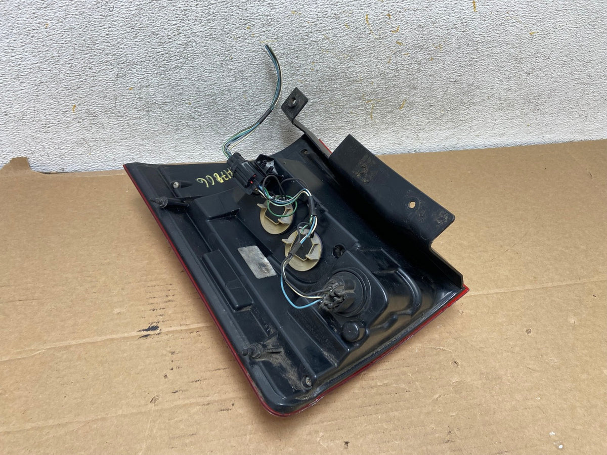 2011-2016 Chrysler Town and Country Left Driver Side Tail Light AH7806 LK4