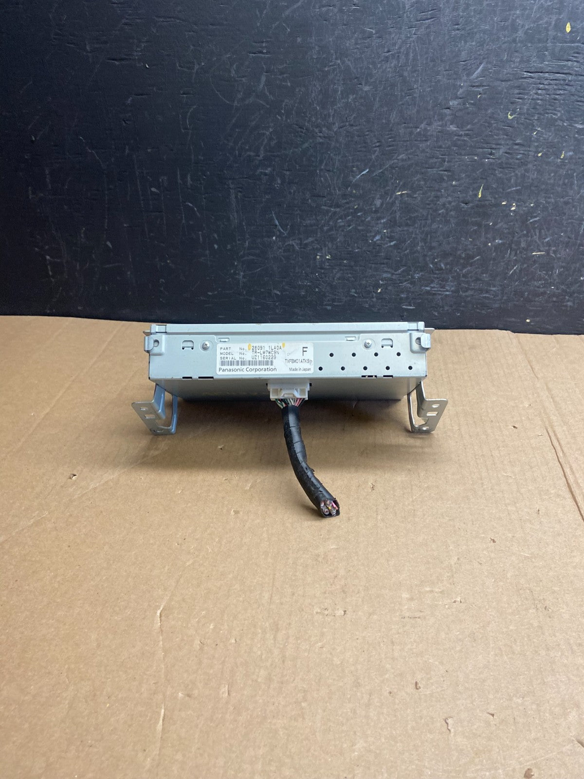 2011-2013 Nissan Pathfinder Radio Display Info Navigation Screen AE4375 DG4