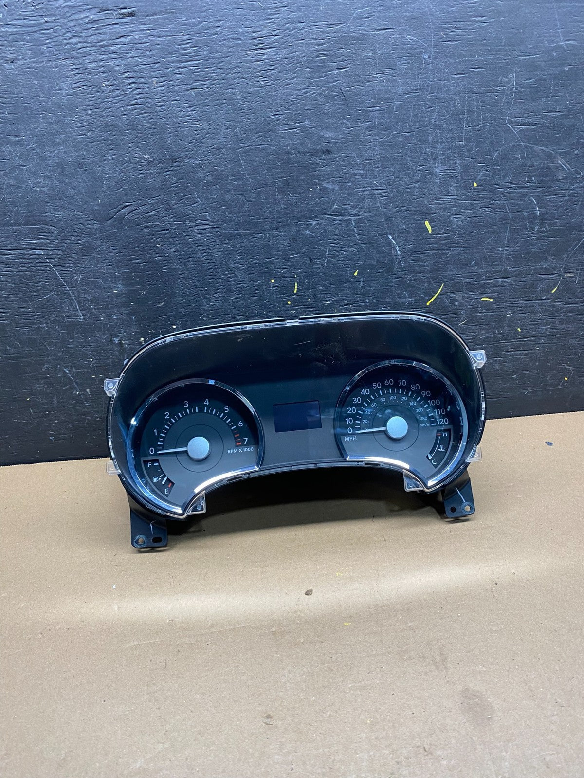 2006 2007 Mercury Mountaineer  Speedometer Cluster Gauge Oem s6331 DG0