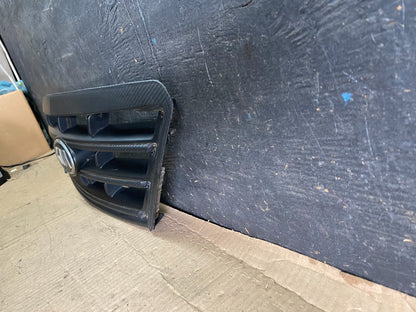 2007 to 2008 Kia Sorento Front Upper Grill Grille OEM P3843 DG1
