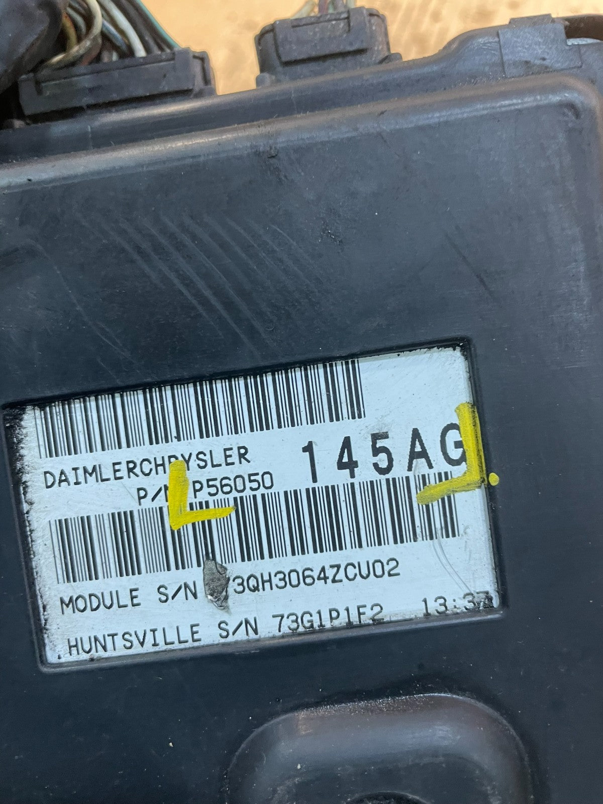 2005 Jeep Grand Cherokee Fuse Box BCM Body Control Module U9555 DG6
